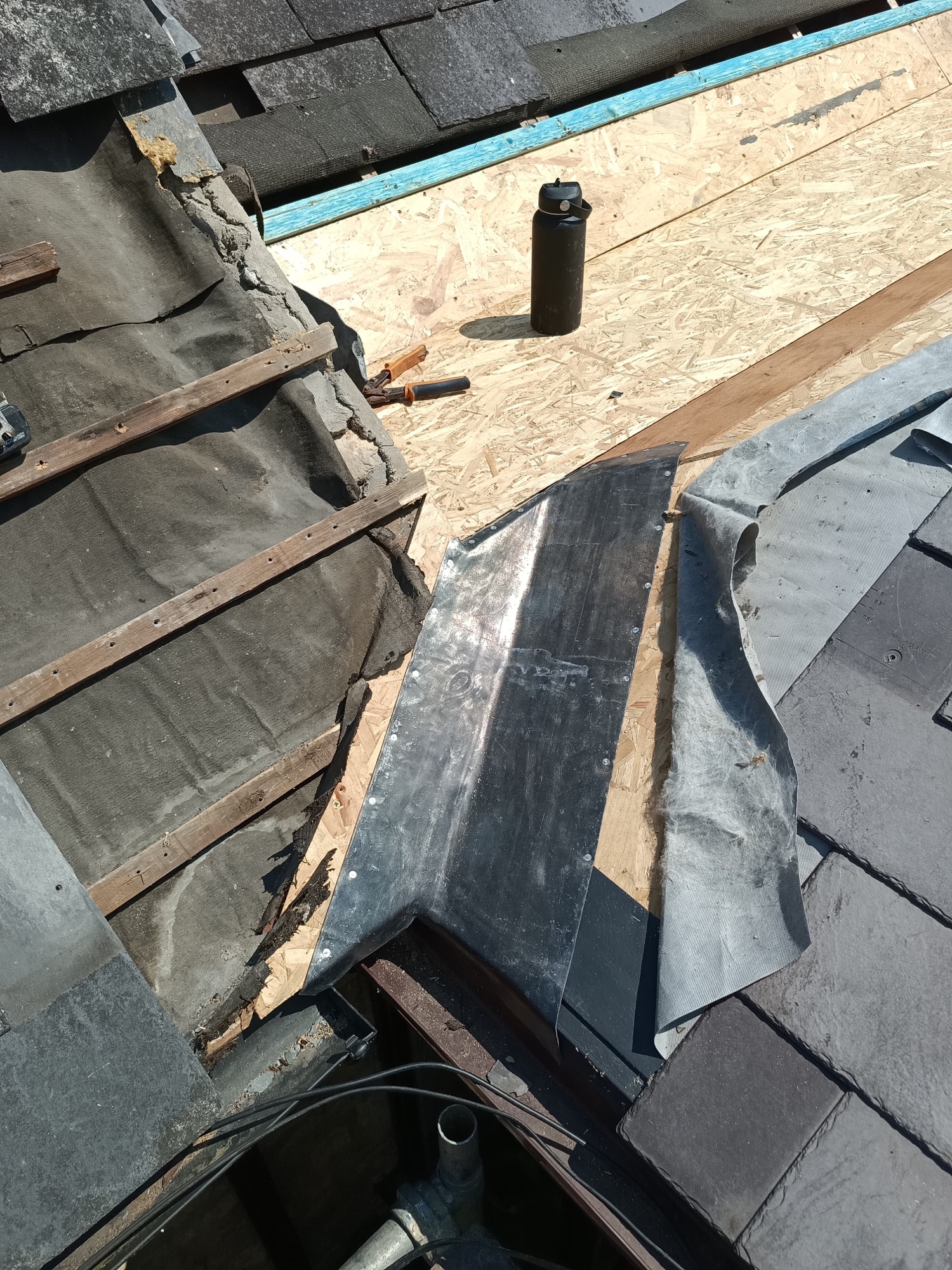 05 · Slates eased back